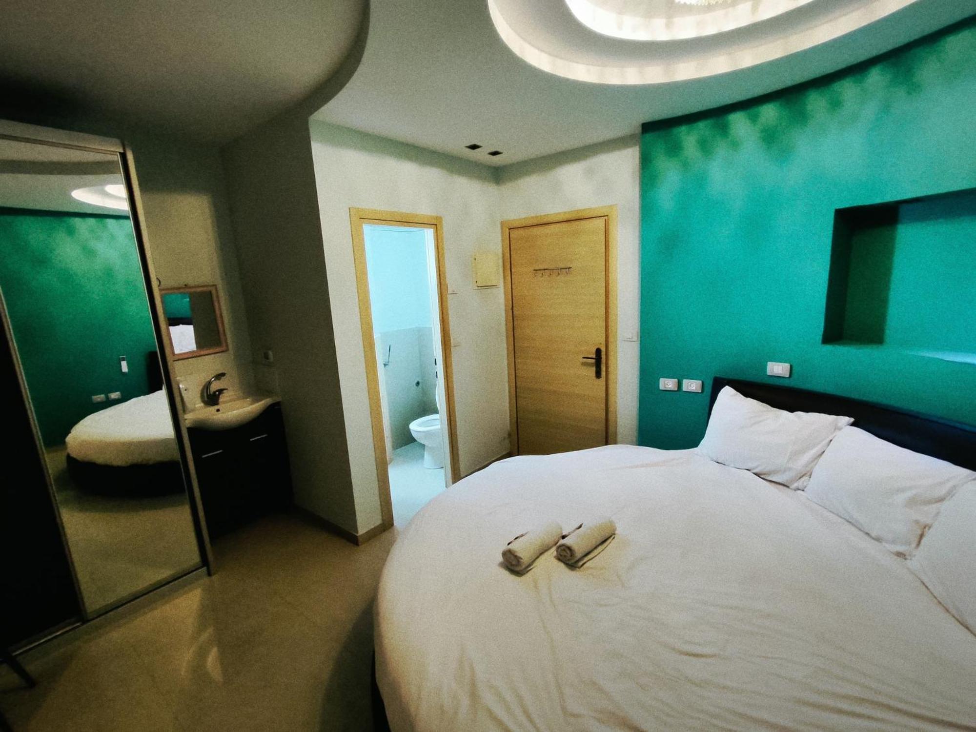 Marina Beach Hotel Tel Aviv Exterior foto